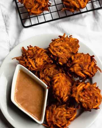 chadian-sweetpotatofritterslemontahinisauce