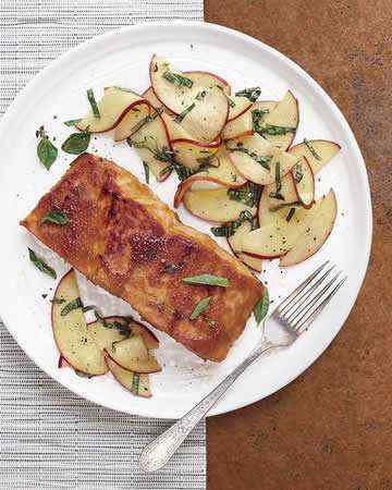 american-pacificnorthwest-grilledsalmonredmisoglazerelish