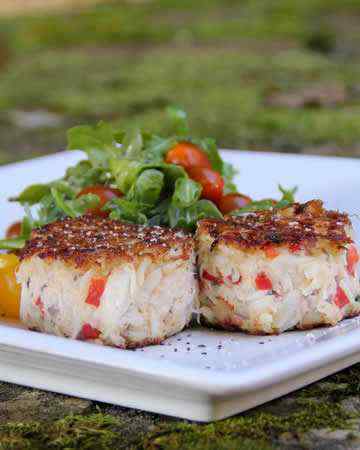 american-southcarolina-charlestoncrabcakes