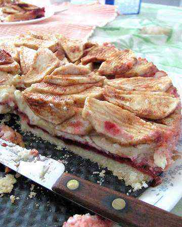 canadian-novascotia-annapolisvalleytorte