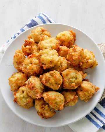jamaican-ackeesaltfishfritters