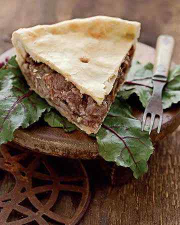 english-beefbaconpiemedeival