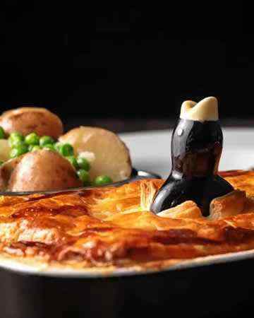 english-porkapplepiepuffpastry