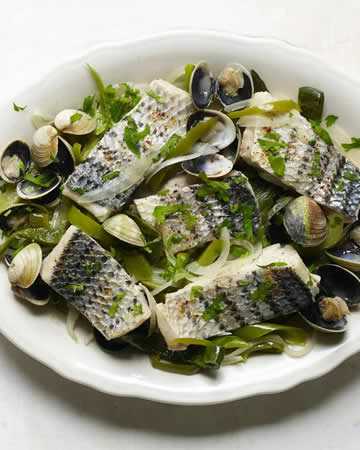 basque-fishgreenpeppersmanilaclams