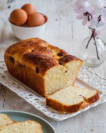 bulgarian-kozunak