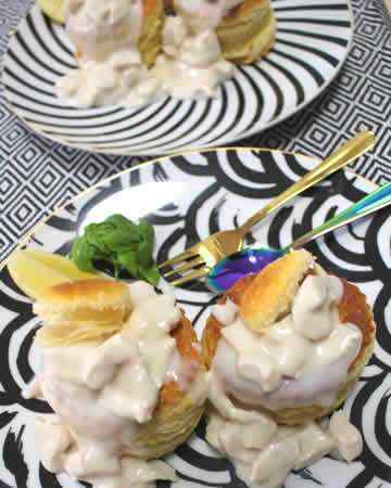 french-boucheesalareineragoutfin