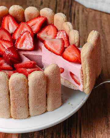 french-charlottefraises