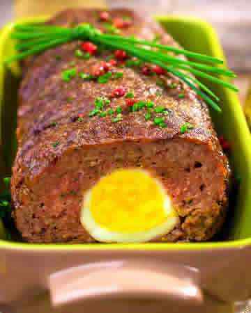 hungarian-meatloafstuffedegg