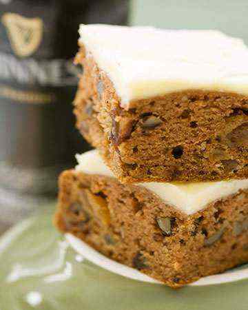 irish-guinessapplesaucecakelemonicing