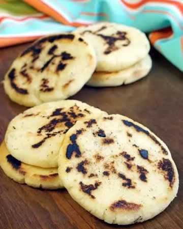 venezuelan-arepas
