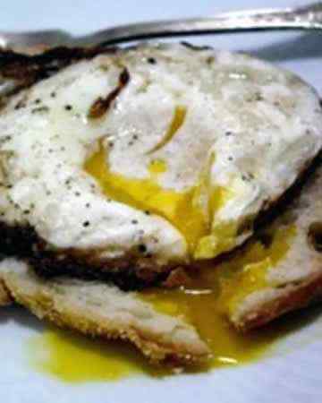 spanish-friedeggs