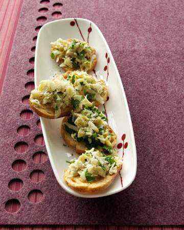 artichokeparmesancrostini