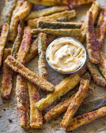 zucchinifriesparmesanchioptledip