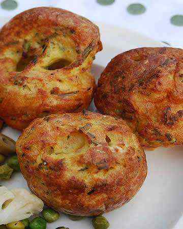englishyorkshirepuddingwithherbs