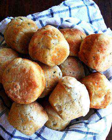 thymedinnerrolls