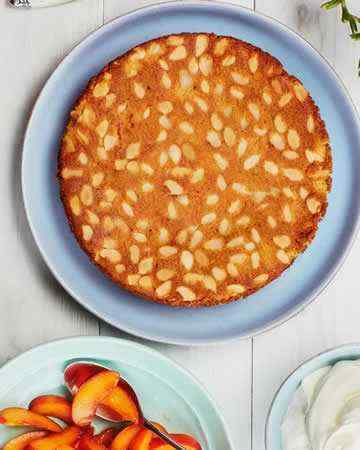 almondapricotcake