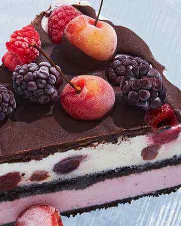 berriescherriesicecreamcake