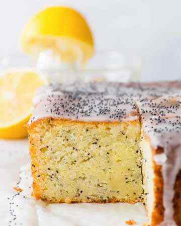 lemonpoppyseedcake