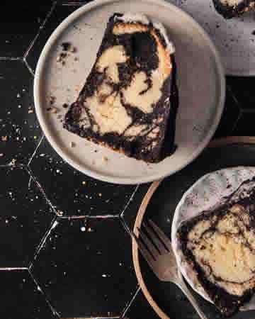 blackwhitechocolatemarblepoundcakebundt