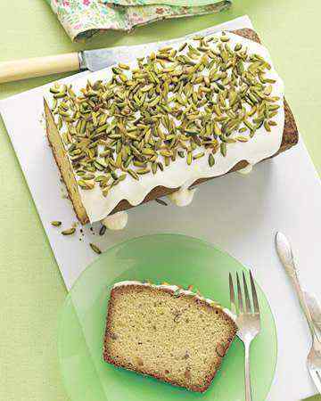 pistachiopoundcakedrippyicing