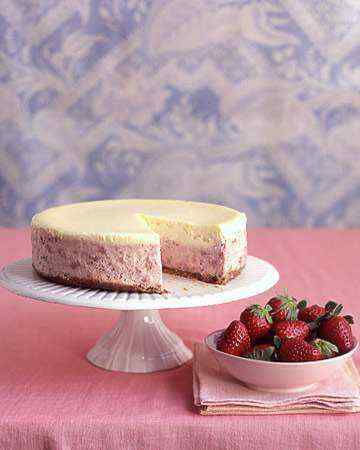 strawberriescreamcheesecake