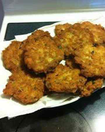 caribbeanstylefriedsalmonfritters