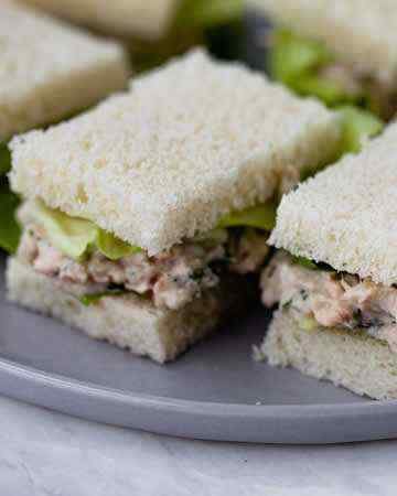salmoncucumbersandwiches