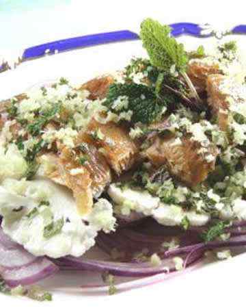 smokedkipperslemongrassdressing