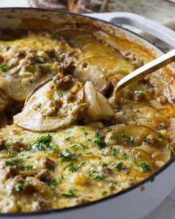hamburgerpotatotcasserolesourcreammilk