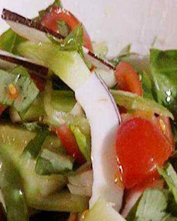 coconutcucumbertomatorelish