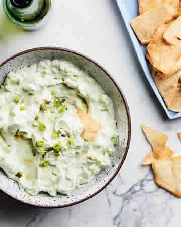 creamyavocadodipscallions