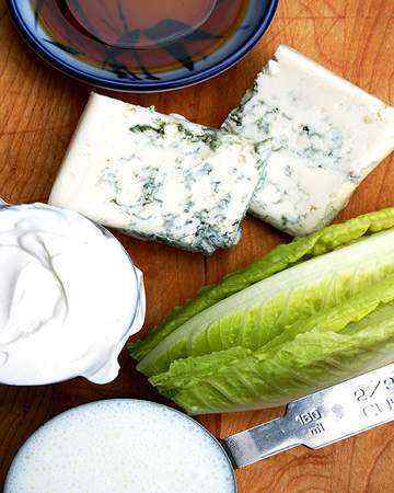 herbedsourcreambluecheesedip