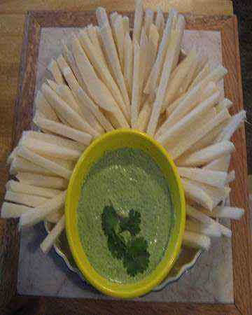 jicamacilantrodip