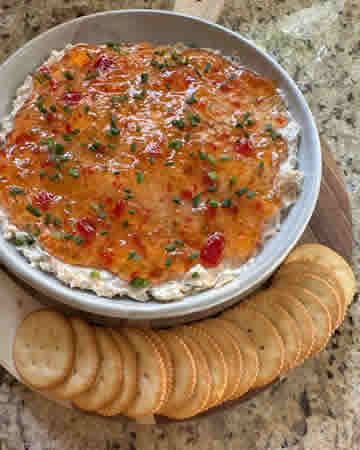 pepperjellycheesedip