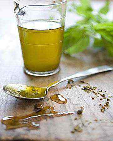whitepeppercornoil