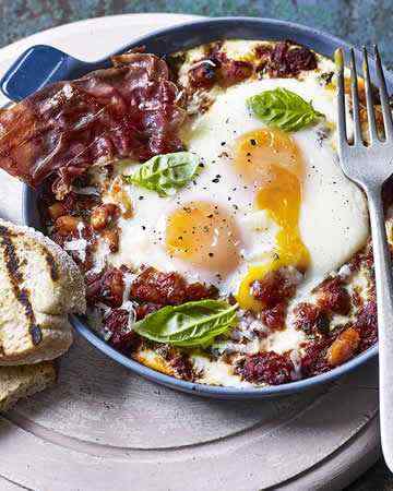 bakedeggstomatochorizosauce