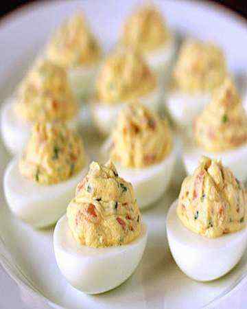 dutchdeviledeggssmokedsalmongfreenonions