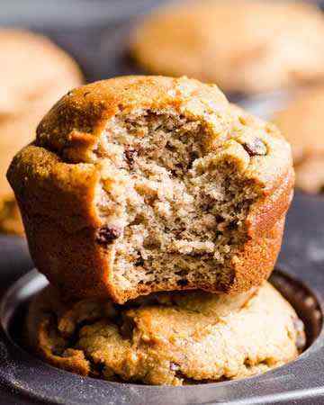 almondflourbananachocolatechipmuffins