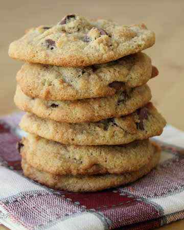 almondflourshortbreadchocolatechipwalnuts