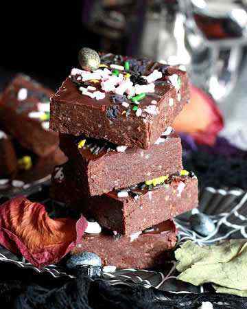 almondfloursquareschocolatefudgeprotein