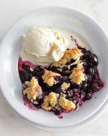 blueberrydropbiscuitcobbler