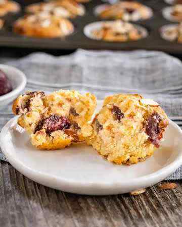 cherryalmondmuffinsalmondflour