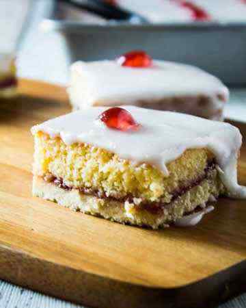 icedbakewelltarttraybake