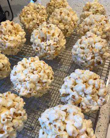 popcornballs