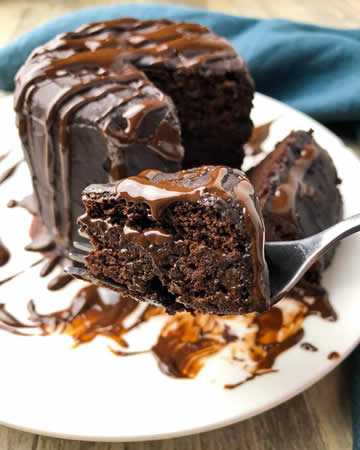chocolateproteincakedoublelayer