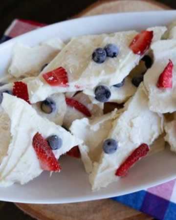 vanillaberryfrozenyogurtbarkprotein