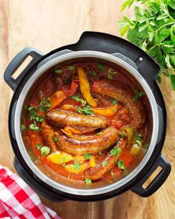 instantpot-sausagepeppersonions2