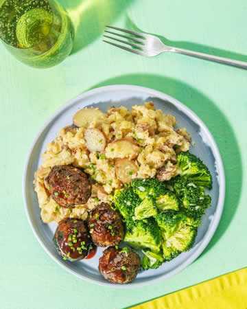 hellofreshbbqmeatballssmashedpotatoesbroccoligarlic