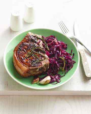 pansearedporkchopsrosemarycabbage