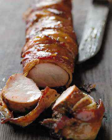 roastedporktenderloinwrappedbaconbrownsugarapricot